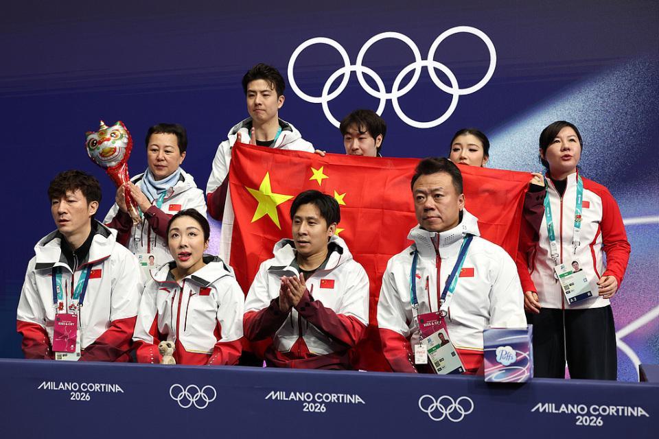 开云官网-带伤出战失误摔倒，隋文静含泪道歉：辜负大家期待！韩聪暖心安慰